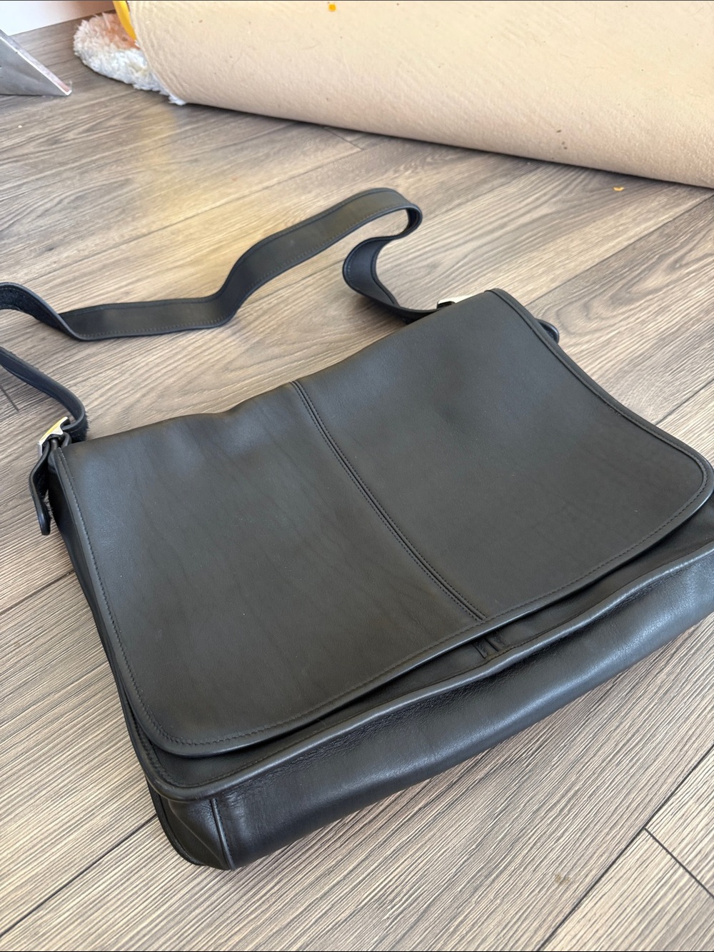 Vintage Coach USA Black Leather Messenger Bag Courier Briefcase 5206 Minimalist - Picture 13 of 13